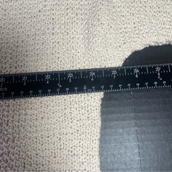 BNWT RARE VINTAGE FREE PEOPLE VNECK OVERSIZED SWEATER SIZE XS NEVER THRIFTS! - Picture 5 of 9